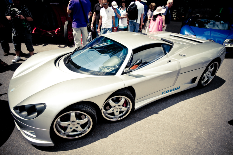 Illustration for article titled Automotive Reminder: Covini Engineering and the Six-Wheeled C6W Sportscar